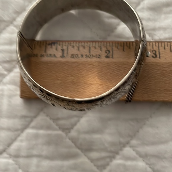 Sterling silver bangle bracelet - Picture 5 of 6